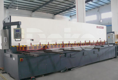 CNC Shearing Machine, 6m Length